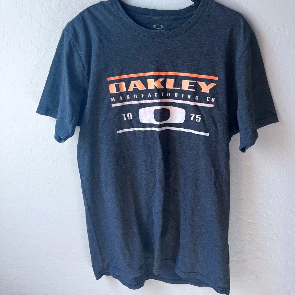 Oakley Shirt